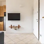 Cosy Apartment In Bovisa